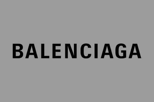 バレンシアガ（Balenciaga）