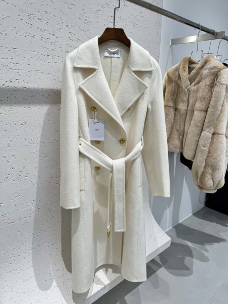 女性用の服